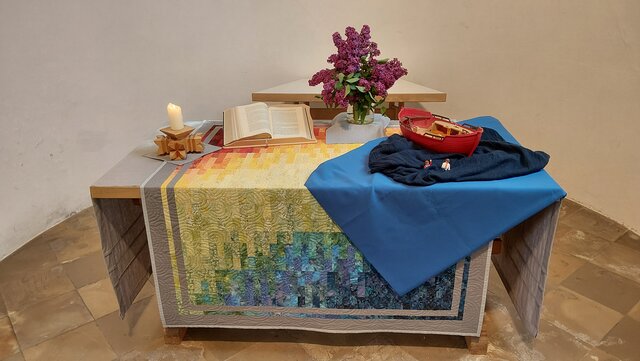 Altar zum Vorstellungsgottesdienst